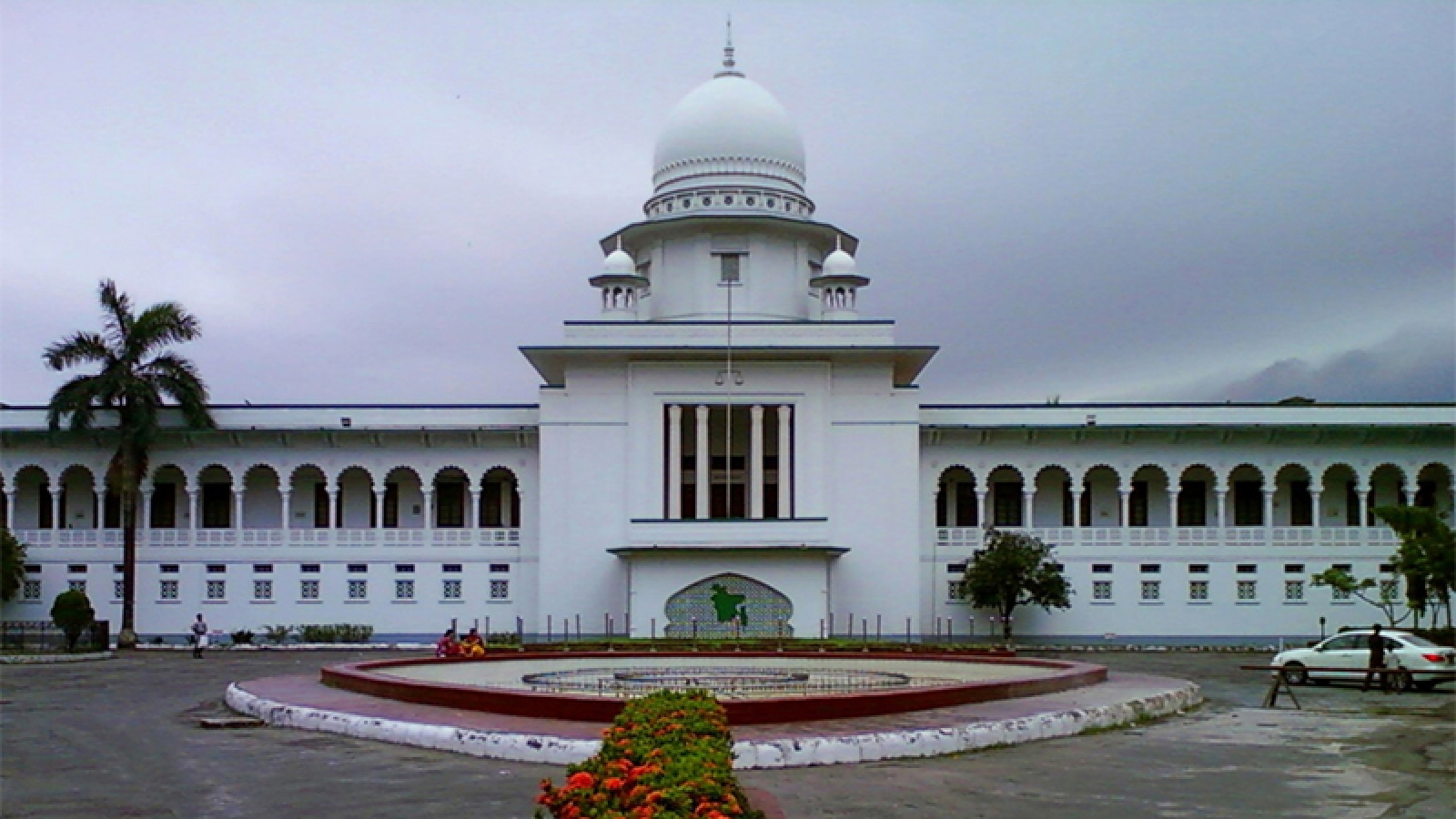 হাইকোর্টের কর্মকর্তা-কর্মচারীদের তথ্য নিয়ে তৈরি হচ্ছে ডিজিটাল ডাটাবেজ