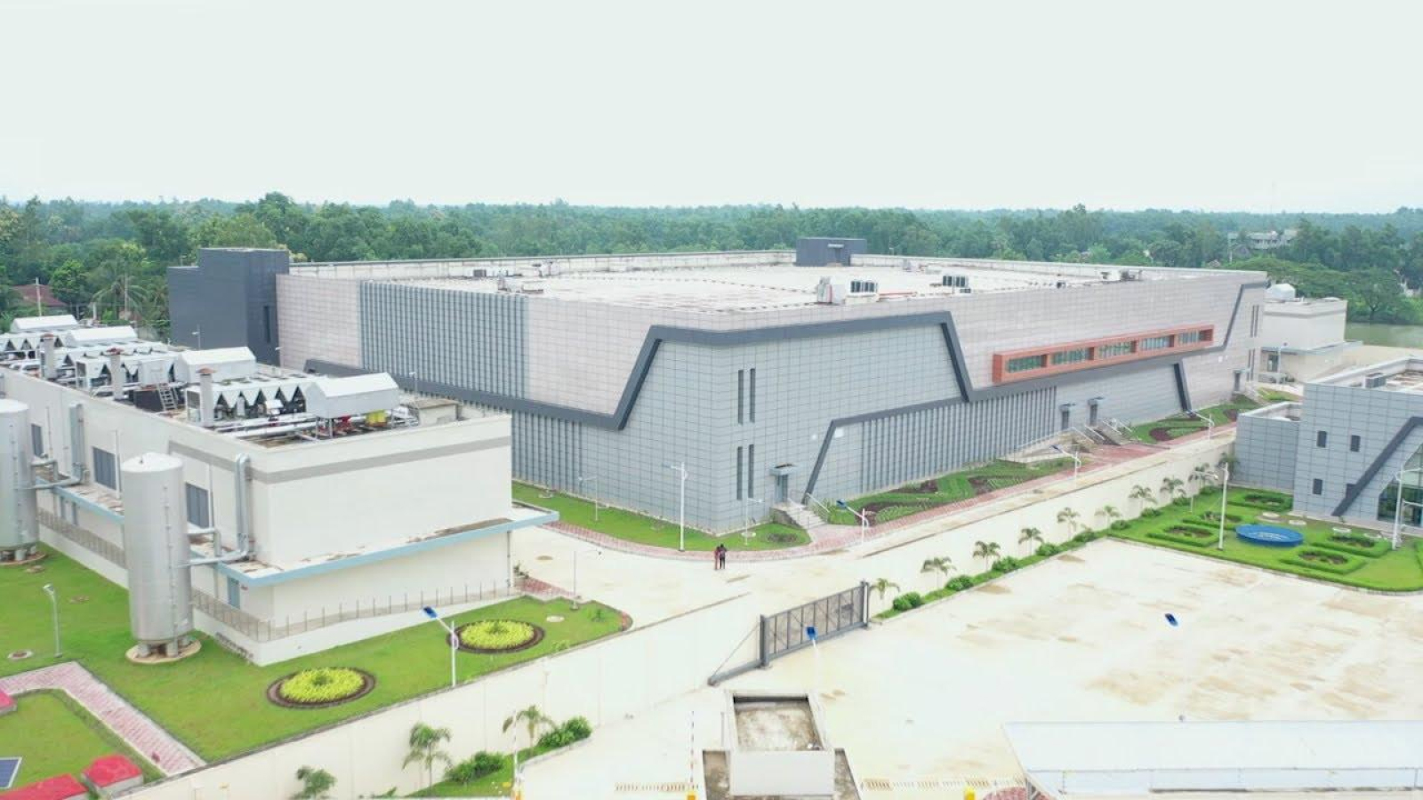 বাংলাদেশে নিজস্ব AI অবকাঠামো চালুর পরিকল্পনা, সুযোগ পাবে স্টার্টআপ ও শিক্ষার্থীরা